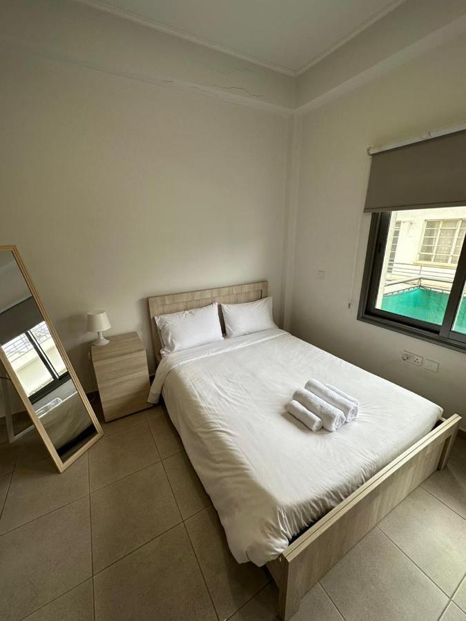 Modern City Center Studio Saripolou ليماسول المظهر الخارجي الصورة